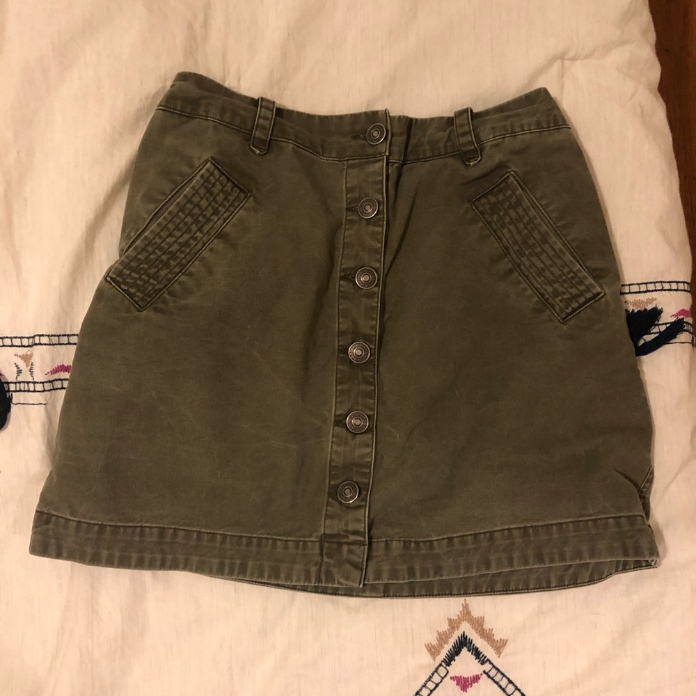Abercrombie and Fitch Olive Green mini skirt